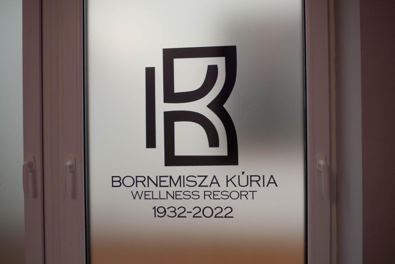Bornemisza Kuria Wellness Resort Tiszabecs エクステリア 写真