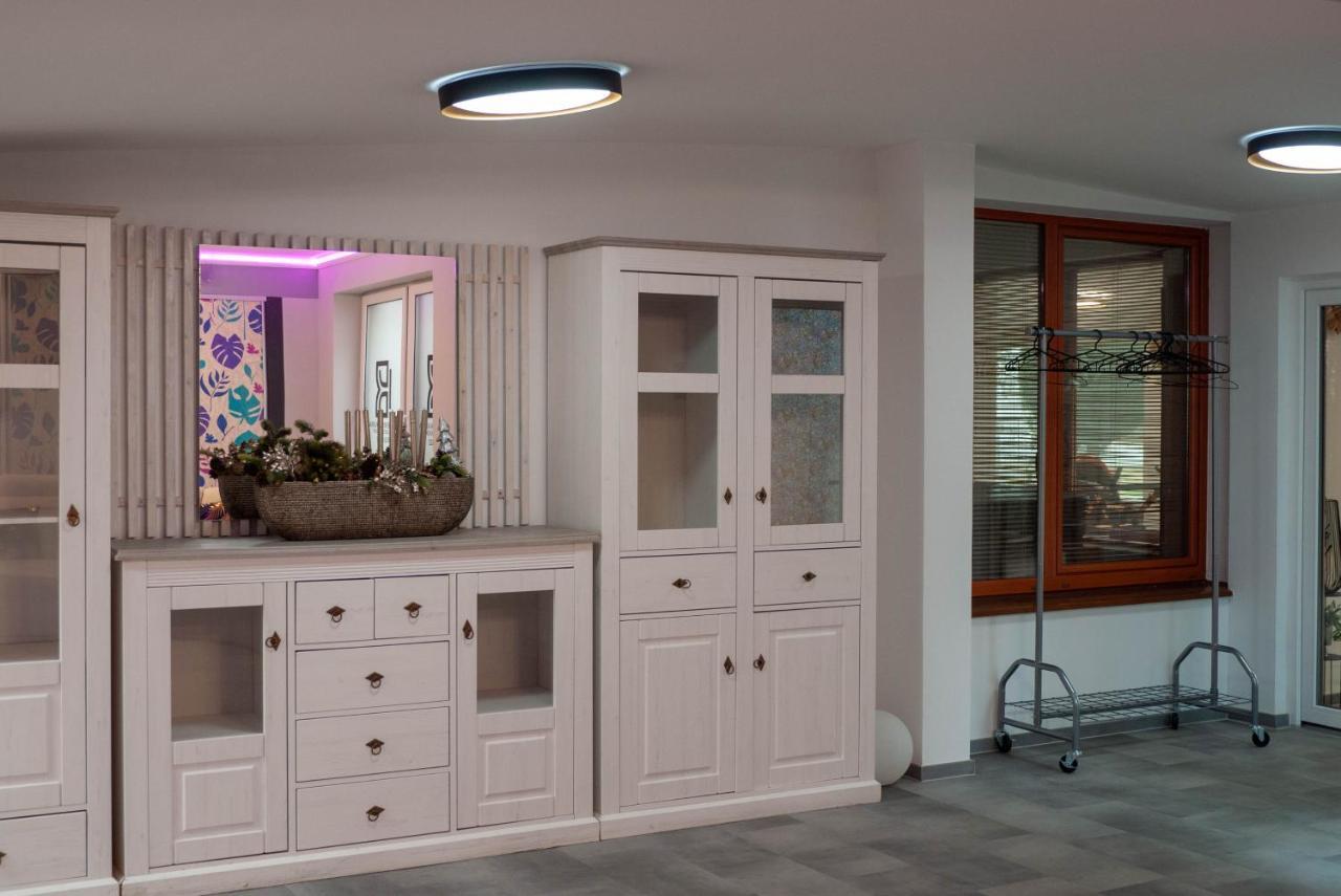 Bornemisza Kuria Wellness Resort Tiszabecs エクステリア 写真