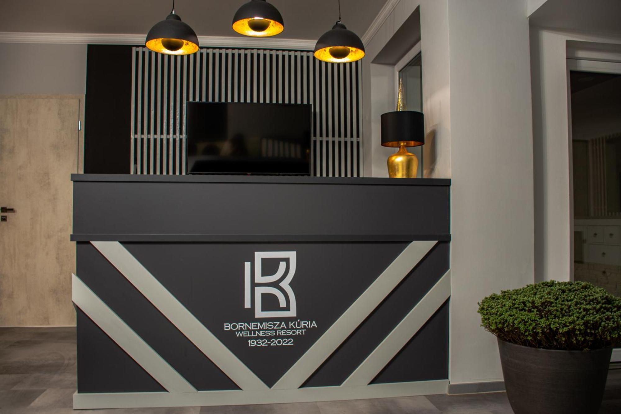 Bornemisza Kuria Wellness Resort Tiszabecs エクステリア 写真