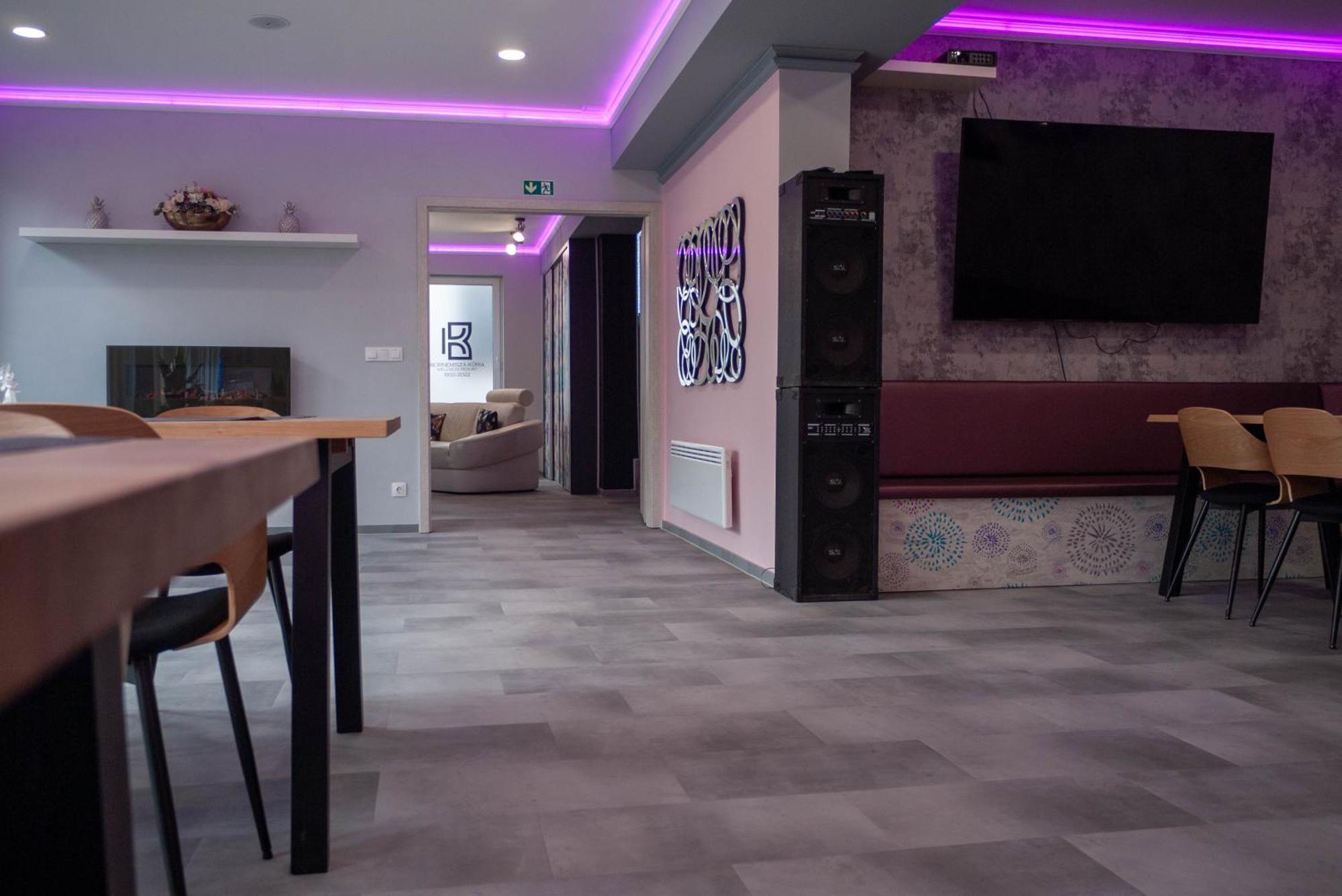 Bornemisza Kuria Wellness Resort Tiszabecs エクステリア 写真